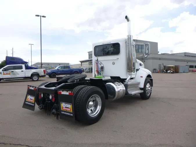2018 Peterbilt 337