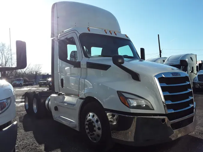 2019 FREIGHTLINER/MERCEDES NEW CASCADIA PX12664