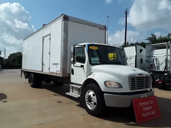 2018 FREIGHTLINER M2 106