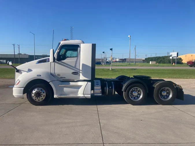 2017 Kenworth T680