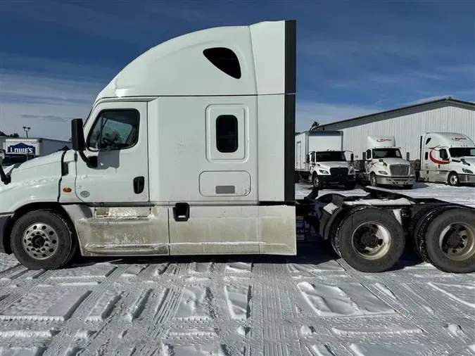 2019 FREIGHTLINER/MERCEDES CASCADIA 125