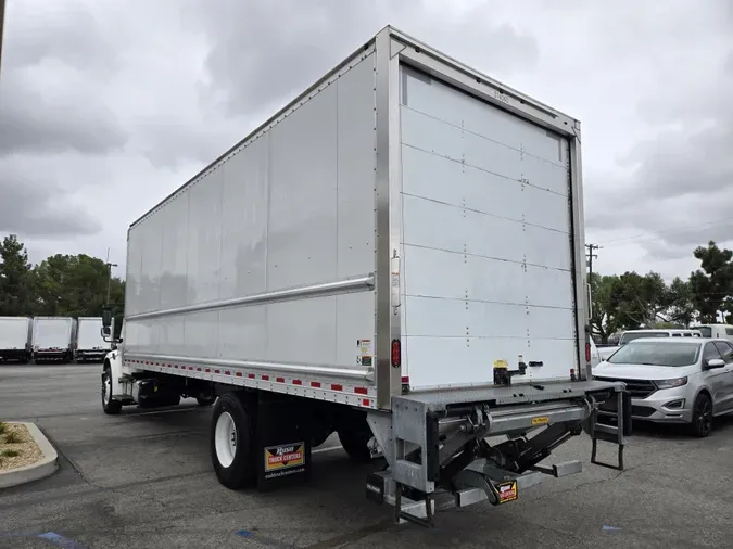 2018 Freightliner Business Class M2 106