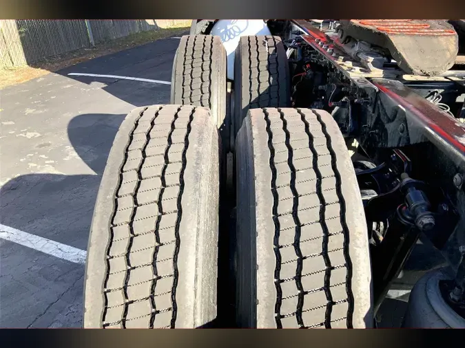 2023 INT LT625 6X43ea2619b892af17d82879e8d5717e050