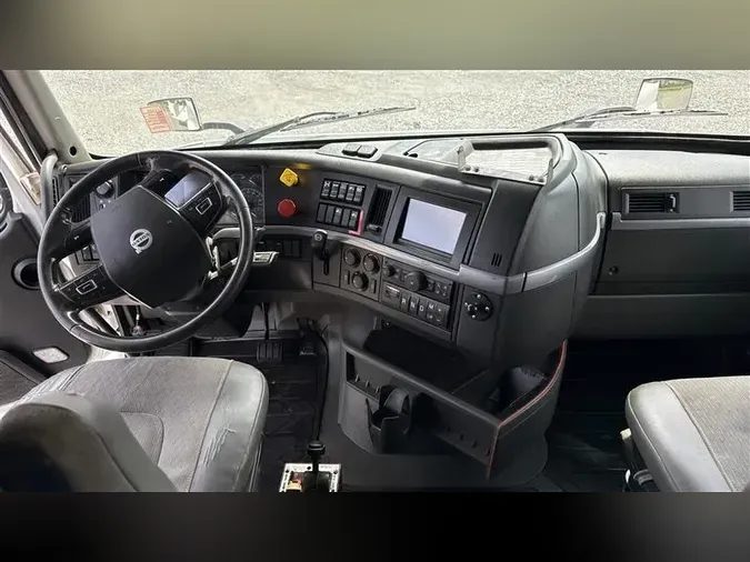 2019 VOLVO VNR4003ea47ef3f366ea98582fcd167e8ee281