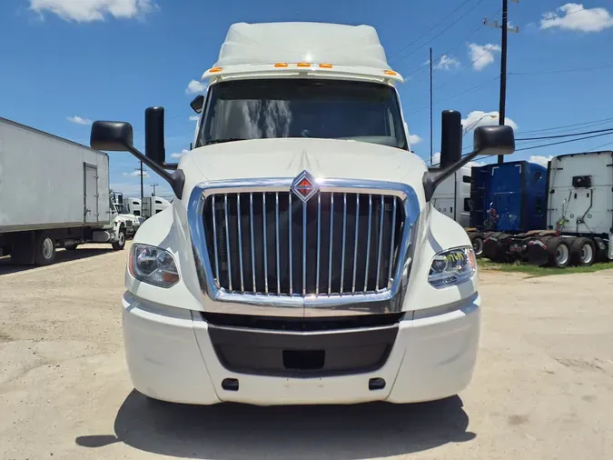 2020 NAVISTAR INTERNATIONAL LT625 SLPR CAB