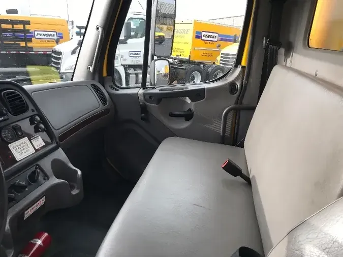 2018 Freightliner M2