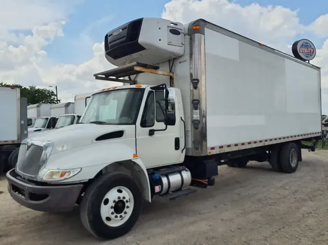 2016 NAVISTAR INTERNATIONAL 4300