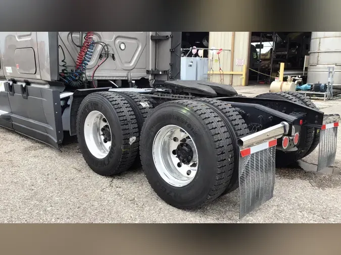 2023 Freightliner Cascadia