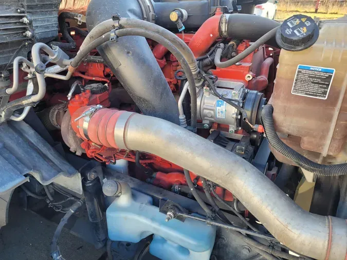 2022 International LT6253eac6a2182a7277425deaf52ccf42023