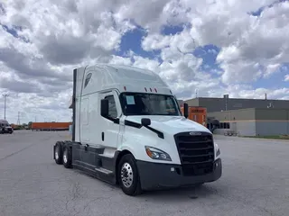 2022 Freightliner Cascadia 126