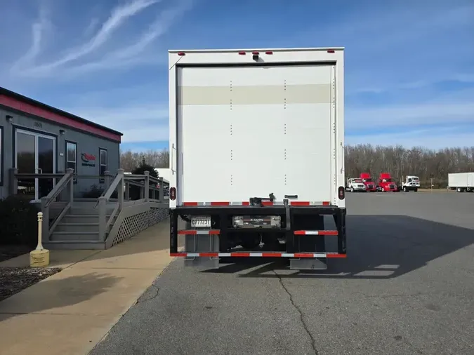 2019 FREIGHTLINER/MERCEDES M2 106