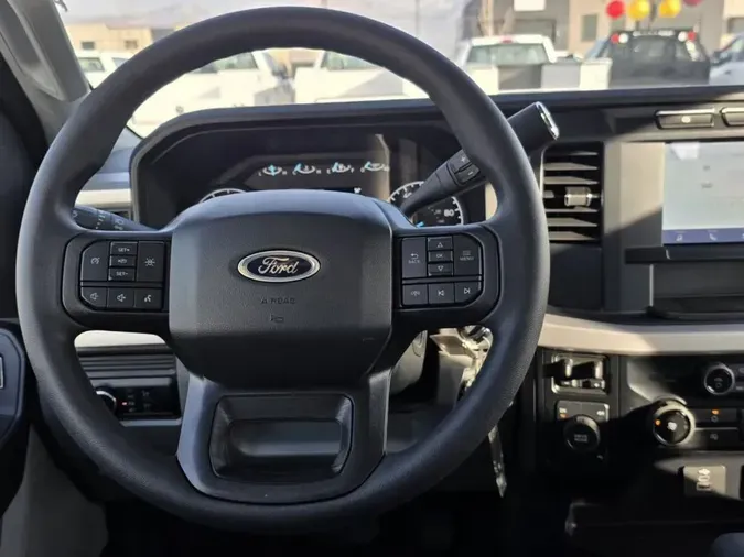 2024 Ford Super Duty F-550 DRW