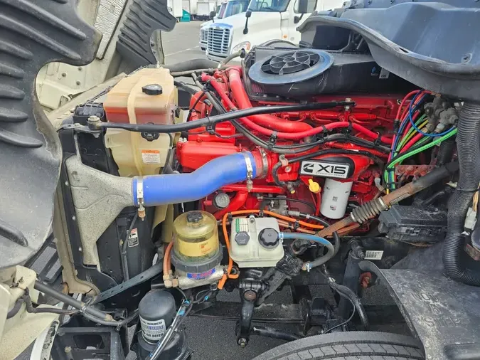 2019 FREIGHTLINER/MERCEDES CASCADIA 125