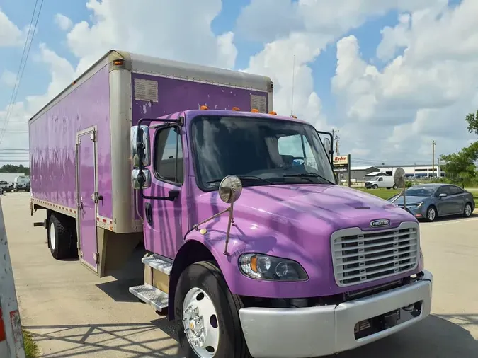 2019 FREIGHTLINER M2 106