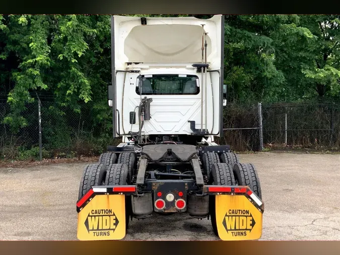 2020 INT LT625 6x4