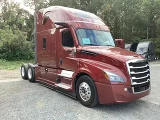 2023 Freightliner Cascadia