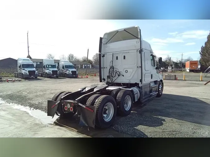 2021 Freightliner Cascadia 1263ebd215cadc3a97586e947134bf20935