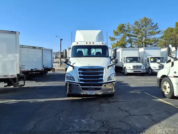 2020 FREIGHTLINER/MERCEDES NEW CASCADIA PX12664