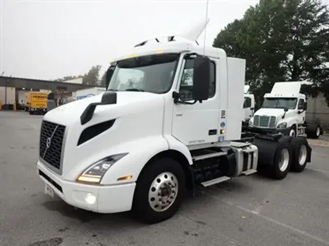 2021 VOLVO VNR3003ec1c2fde791cf678892e43a20697545