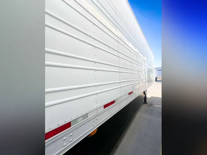 2017 UTILITY VS2RA3ec406803b30bcd42a6458a17fd3fd45