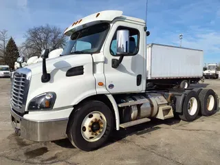 2018 FREIGHTLINER/MERCEDES CASCADIA 113