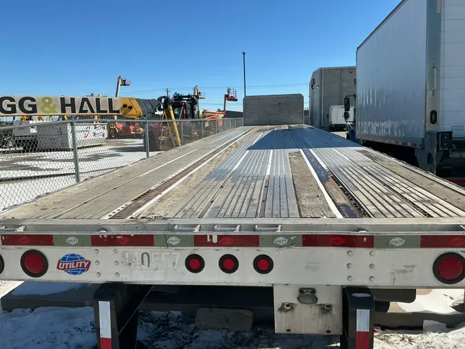 2012 UTILITY TRAILERS FS2CHA 48/102