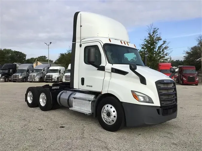 2018 FREIGHTLINER CA116