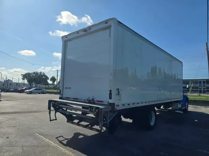 2019 FREIGHTLINER/MERCEDES M2 106