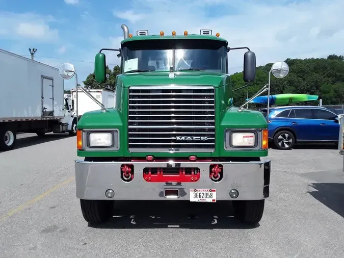 2018 MACK TRUCKS, INC. CHU613