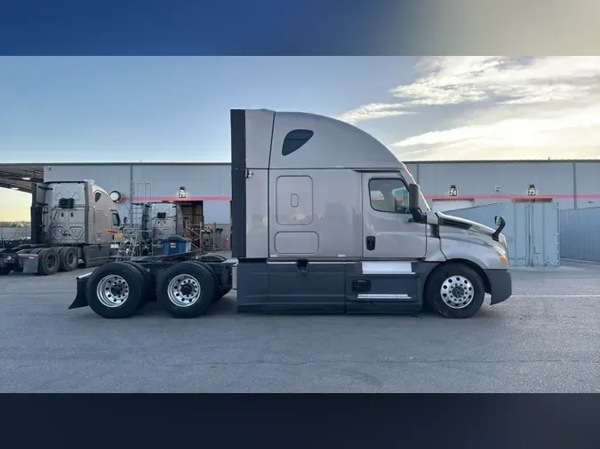 2024 Freightliner Cascadia 1263ecd97274f61425e95213da0789e0b98