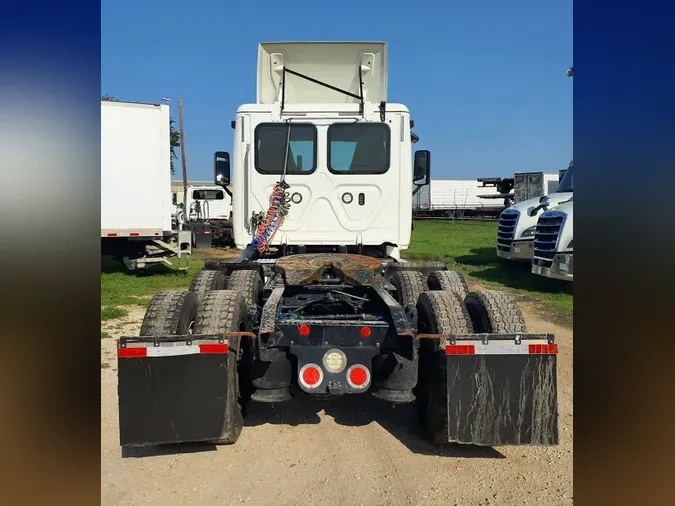 2018 FREIGHTLINER CASCADIA 125