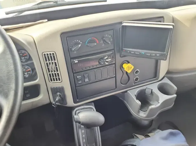 2019 NAVISTAR INTERNATIONAL 4300