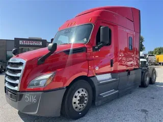 2021 FREIGHTLINER CA126