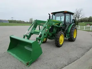 2022 John Deere 5075E