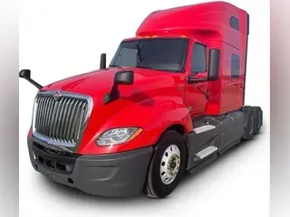 2018 International LT625