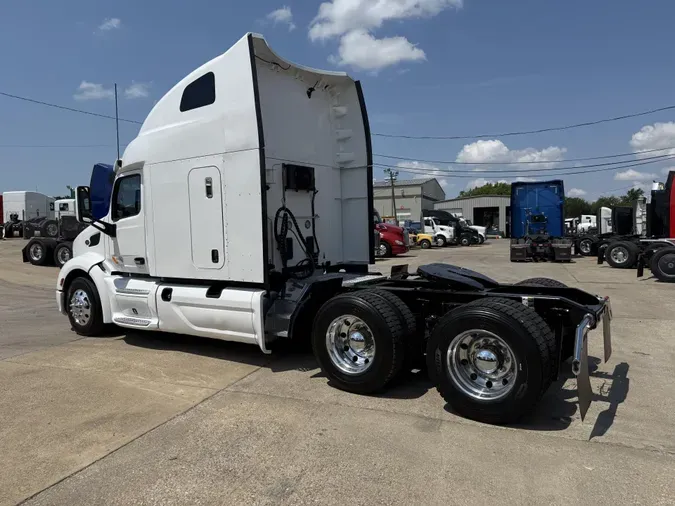 2022 Peterbilt 579