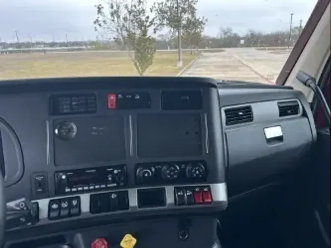 2023 Kenworth T6803edbdeb5cacb8e6d16dbb59e1bc969c0