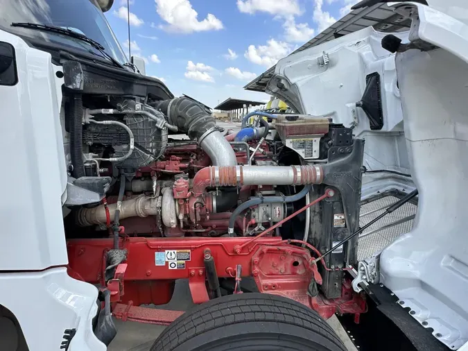 2022 Peterbilt 567