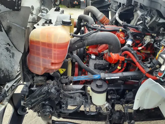 2018 NAVISTAR INTERNATIONAL 4300 LP