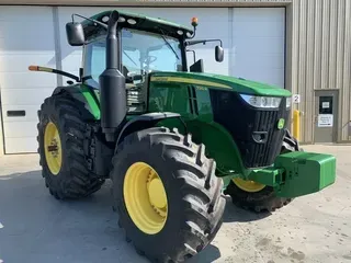 2017 John Deere 7310R