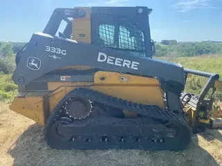 2019 John Deere 333G