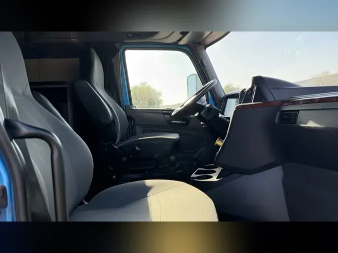 2021 NAVISTAR INTERNATIONAL LT625 SLPR CAB