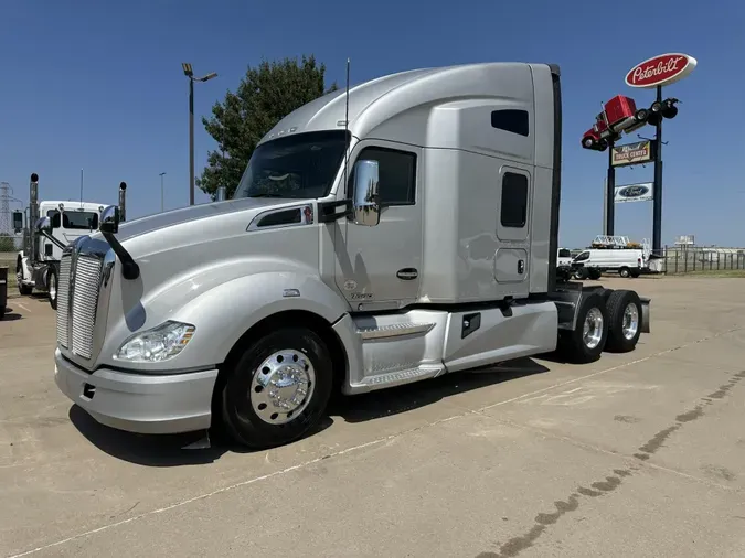 2022 Kenworth T6803ee8cd844cd4be3cbc8a0d9e07b723a9