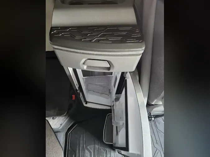 2022 VOLVO VNL64T7603ee97838c9abcb29122f09c1ffdf060f