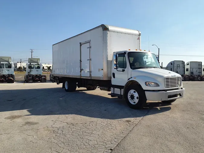 2016 FREIGHTLINER/MERCEDES M2 106