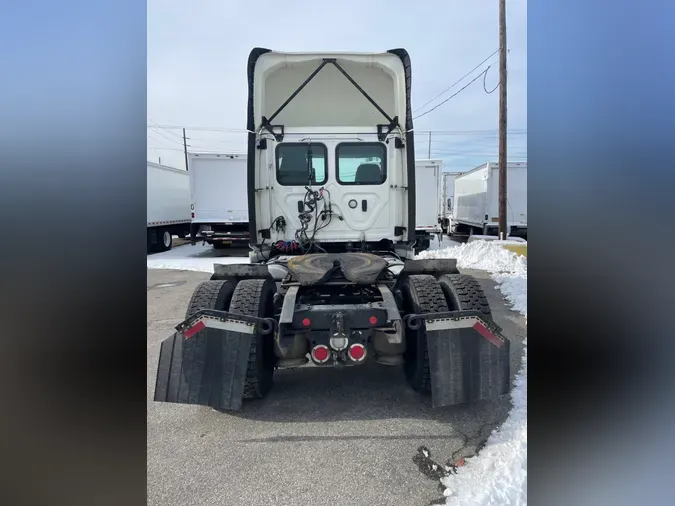 2019 FREIGHTLINER/MERCEDES NEW CASCADIA 116