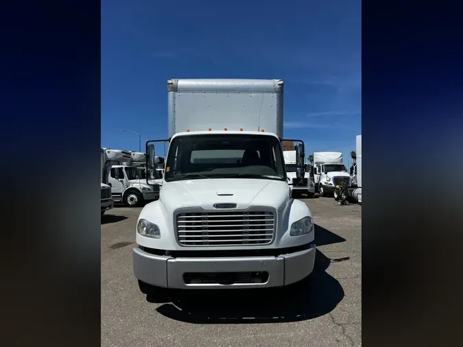 2019 FREIGHTLINER M2 106