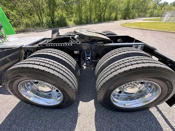 2021 Peterbilt 389