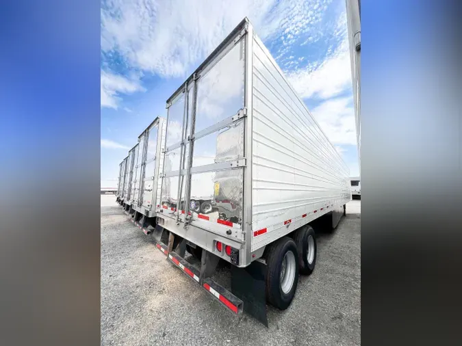 2018 UTILITY VS2RA3ef495fa36081121ca608ea380e6b02f