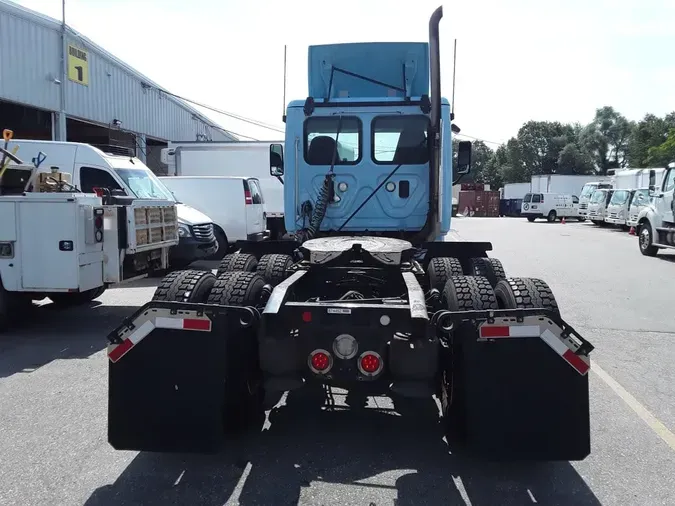 2020 FREIGHTLINER CASCADIA 125